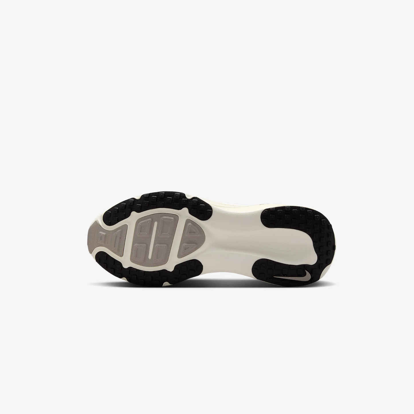 NIKE VOMERO 18