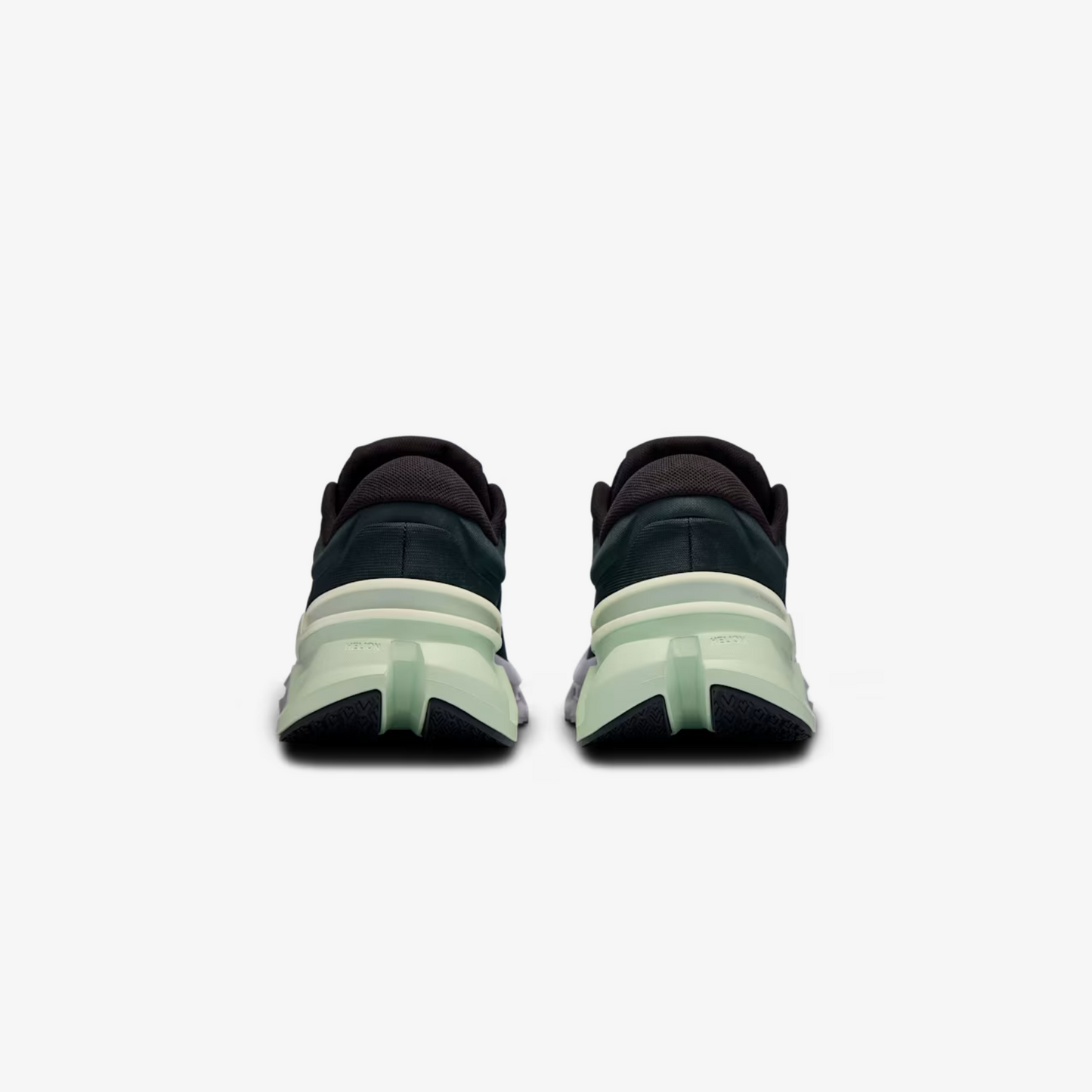 ON CLOUDFYER 5