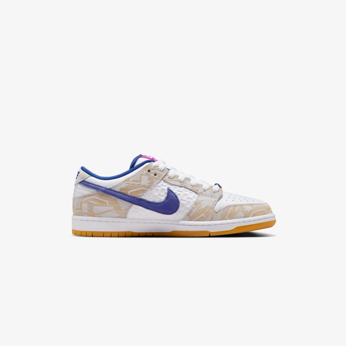 DUNK SB X RAYSSA LEAL