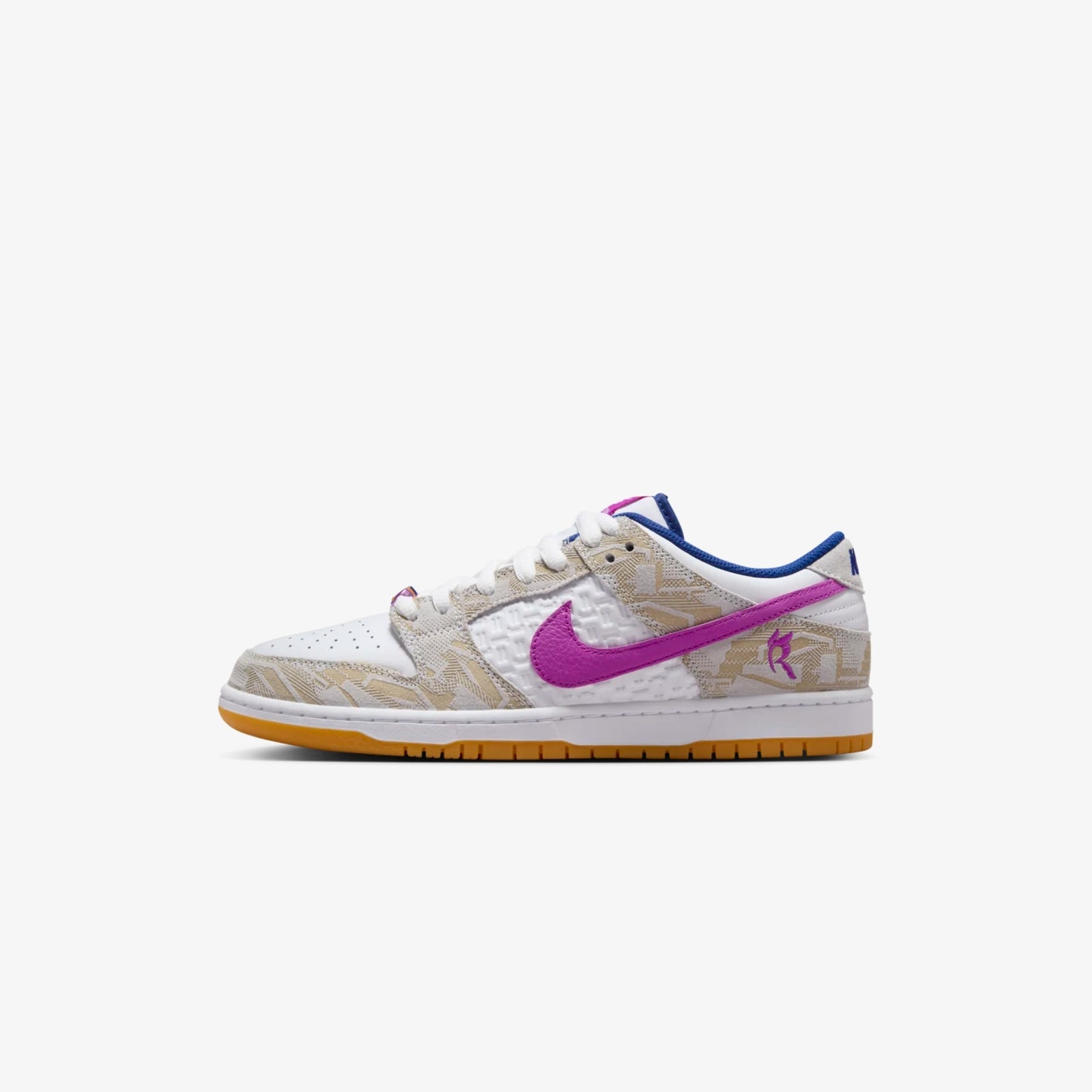 DUNK SB X RAYSSA LEAL