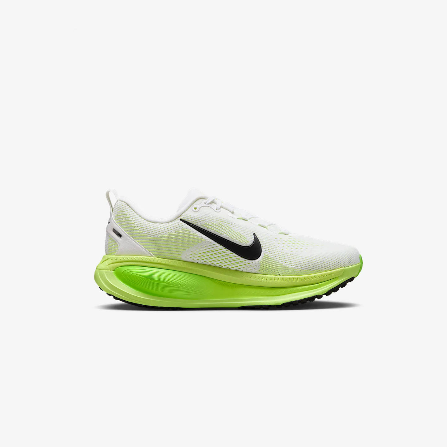 NIKE VOMERO 18
