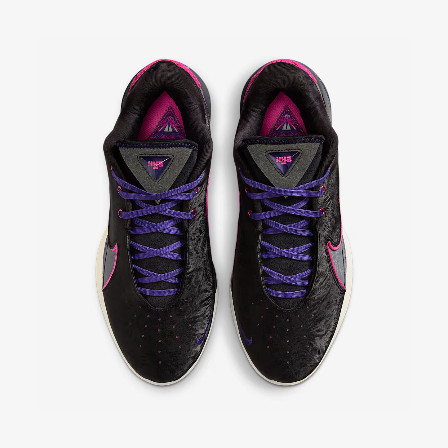 LEBRON XXII