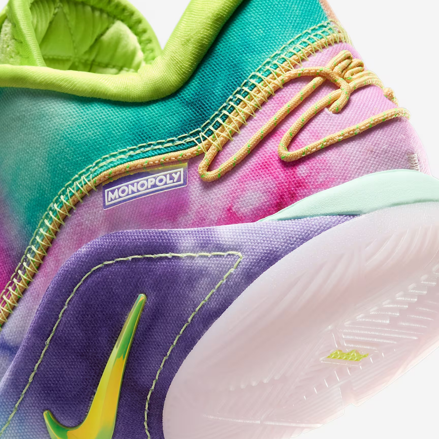 LEBRON XXII