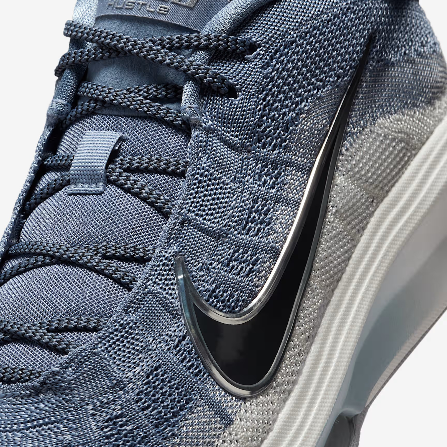 NIKE G.T. HUSTLE 3