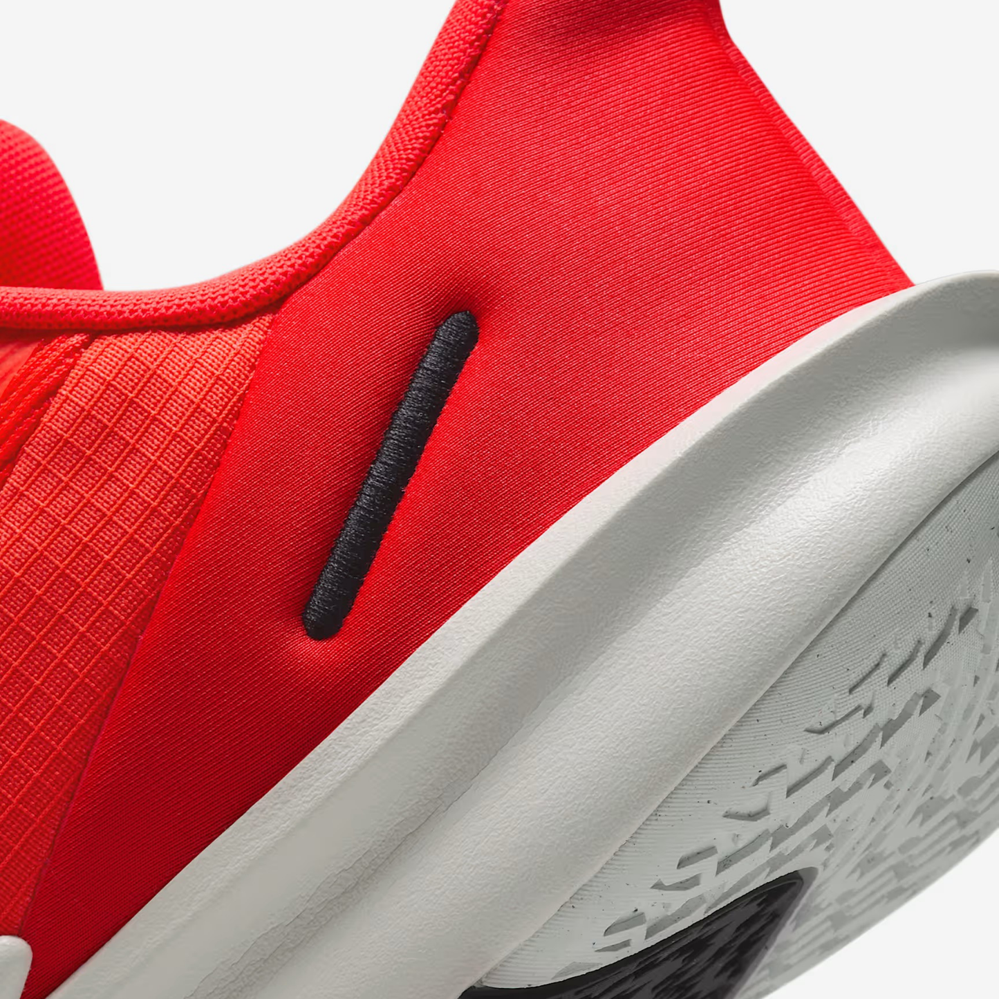 NIKE PRECISION