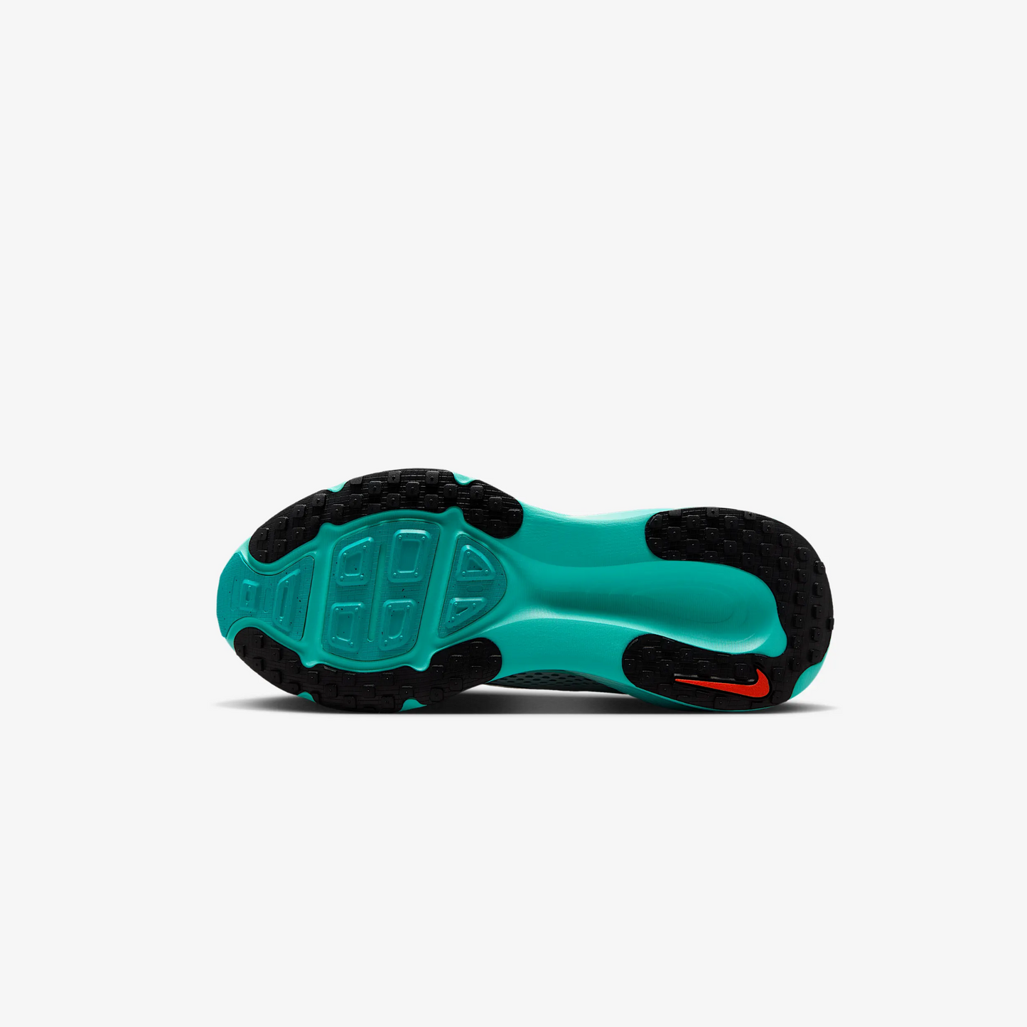 NIKE VOMERO 18
