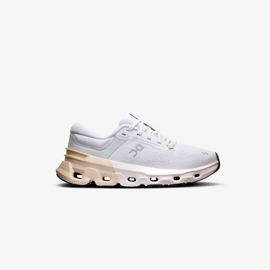 ON CLOUDFYER 5