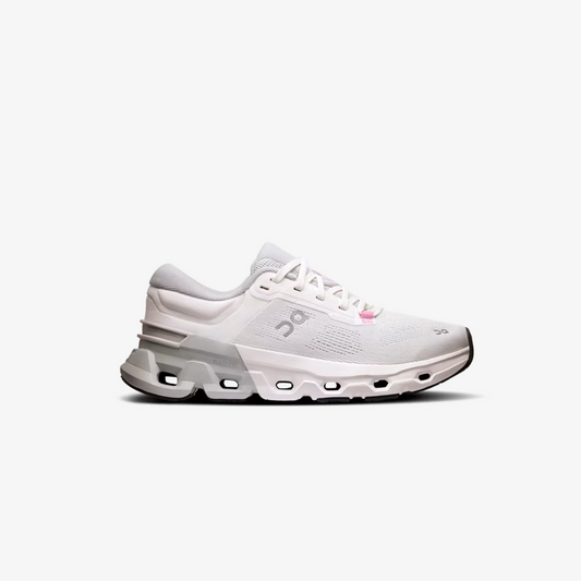 ON CLOUDFYER 5
